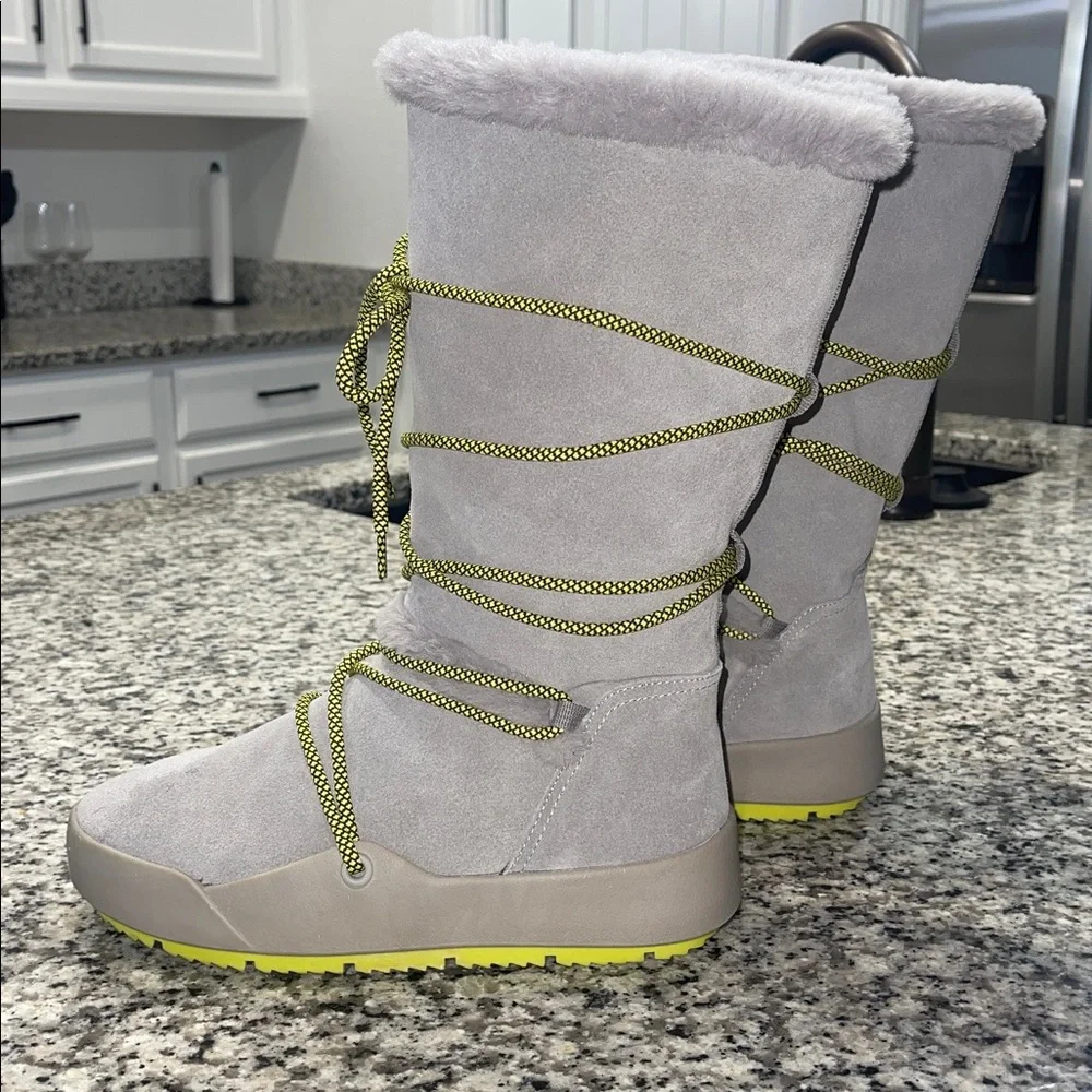 Baretraps Danney Women's Water Resistant Winter Boot Gray and Green Size 8 - Picture 9 of 17
